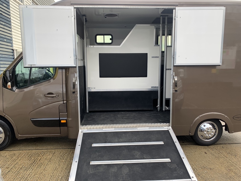 2014  Vauxhall movano new build in dec stallion box 3500 kg 
