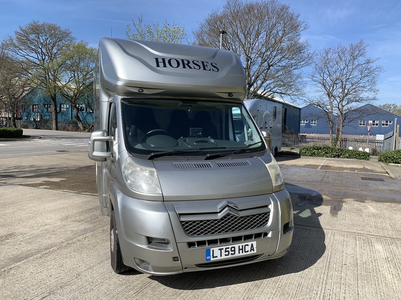 2009 Citroen relay Horsebox built new in 2021